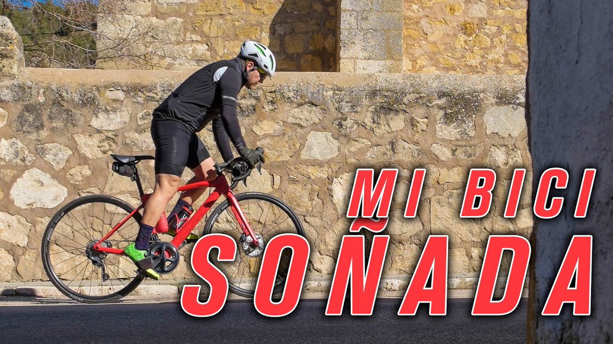 trackmtb's tweet photo. @valomatin siempre soñó con tener esta bici https://t.co/mGsPzn7Anc https://t.co/XFBIaEzJR5