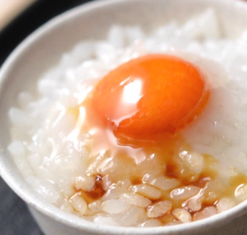 シンプルだけど美味しそうな卵かけご飯？既にあなたは騙されている？！