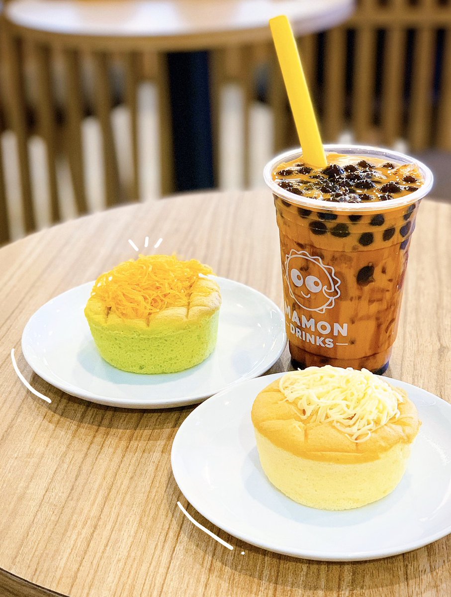 ahappystoryy's tweet photo. เค้กมาม่อนในตำนาน 💛

Miss Mamon 🍞
ต้นตำรับเค้กมาม่อนนุ่มๆ และโฮมเมดเบเกอรี่สเใหม่ทุกวัน และที่สำคัญอร่อยไม่มีที่ไหนเหมือนจ้าาาา 

#MissMamon #มาม่อนเค้ก #เค้กมาม่อน #MamonCake #มิสมาม่อน #อร่อยบอกต่อ #อร่อยนะรู้ยัง #รีวิวขนม #รีวิวสายหมี #AHAPPYCHOCO https://t.co/WgXO55e7vb
