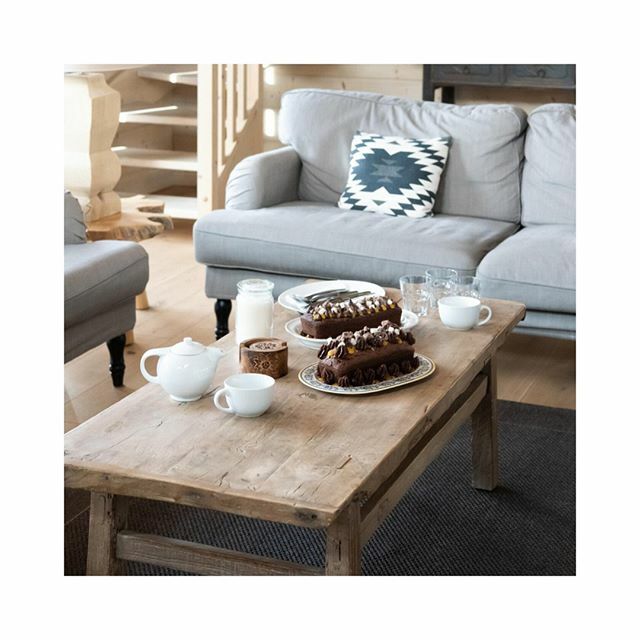 AlpineEscape's tweet image. Afternoon tea: It’s a ski chalet tradition and no catered ski holiday would be complete without it! ☕️🍰⠀
⠀
When you arrive back to your Alpine Escape chalet in the afternoon after a day on the slopes, you’ll find a homemade daily cake provided for yo… ift.tt/2V1dG24
