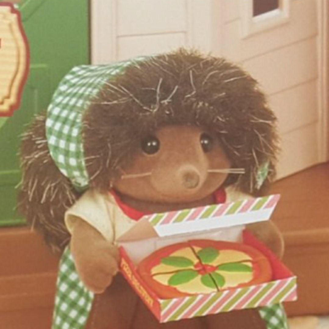 pen15 calico critters