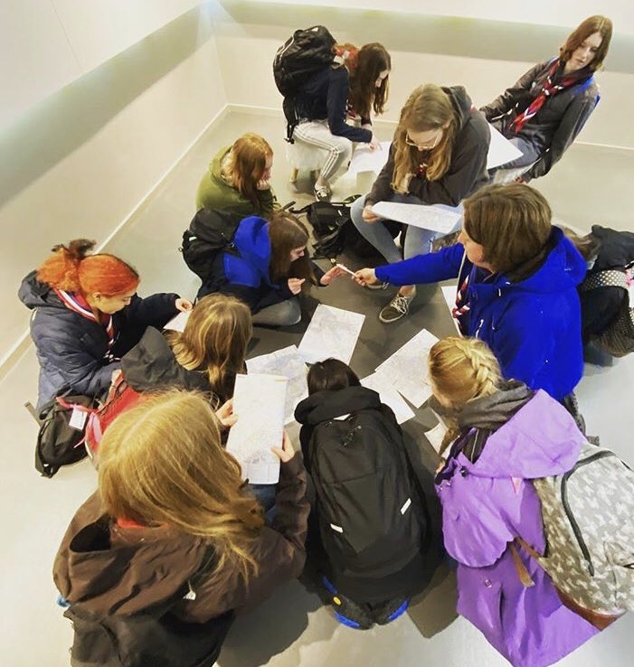 HaringeyGGUK's tweet photo. @APRangers planning how to explore Geneva In small groups #independent #adventure #5essentials https://t.co/KZeMhTkSgU