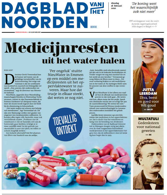 TeamA37E233's tweet photo. Mooi nieuws uit de @DutchTechZone ,voorpagina van Dagblad van het Noorden. Medicijnresten uit afvalwater zuiveren met 'verbrande turf', koolstof. Belangrijke ontdekkingen worden vaak bij #toeval gedaan. Zo ook bij #NieuWater in de @GemeenteEmmen  aan de #A37  - #E233. #doorbraak https://t.co/qXkKiNjKBT