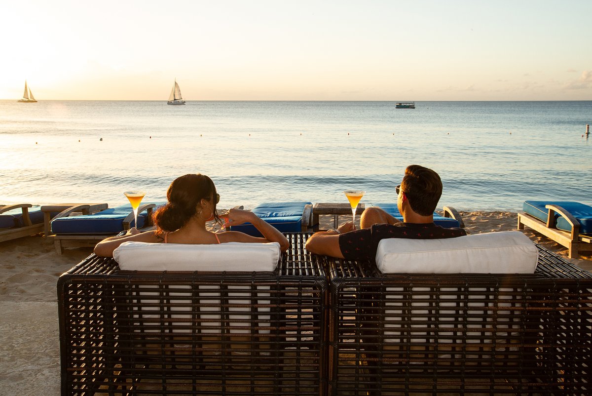 Just some you (two) time. #LoveLanguagesAtElegant #QualityTime. What’s your #LoveLanguage? 😍

#ElegantHotelsBarbados #TheHouseBarbados #IslandLife #ElegantExperience #VisitBarbados #ThisIsTravel #BarbadosLuxury #TropicalOasis #BarbadosHoliday #BarbadosVacation #LoveLanguages