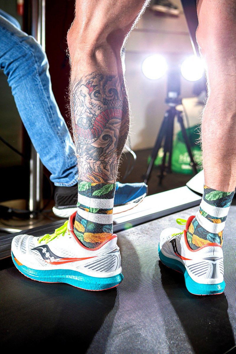 RickyRun_'s tweet photo. En el stand @SauconySpain, patrocinador técnico de la @mitjabarcelona, estuvimos testando y analizando la pisada con las #Endorphin y su nueva tecnología #SpeedRoll. El veredicto es que son sencillamente ESPECTACULARES. Saldrán al mercado el próximo verano #runforgood @Running_es https://t.co/LTLLlO1iBl