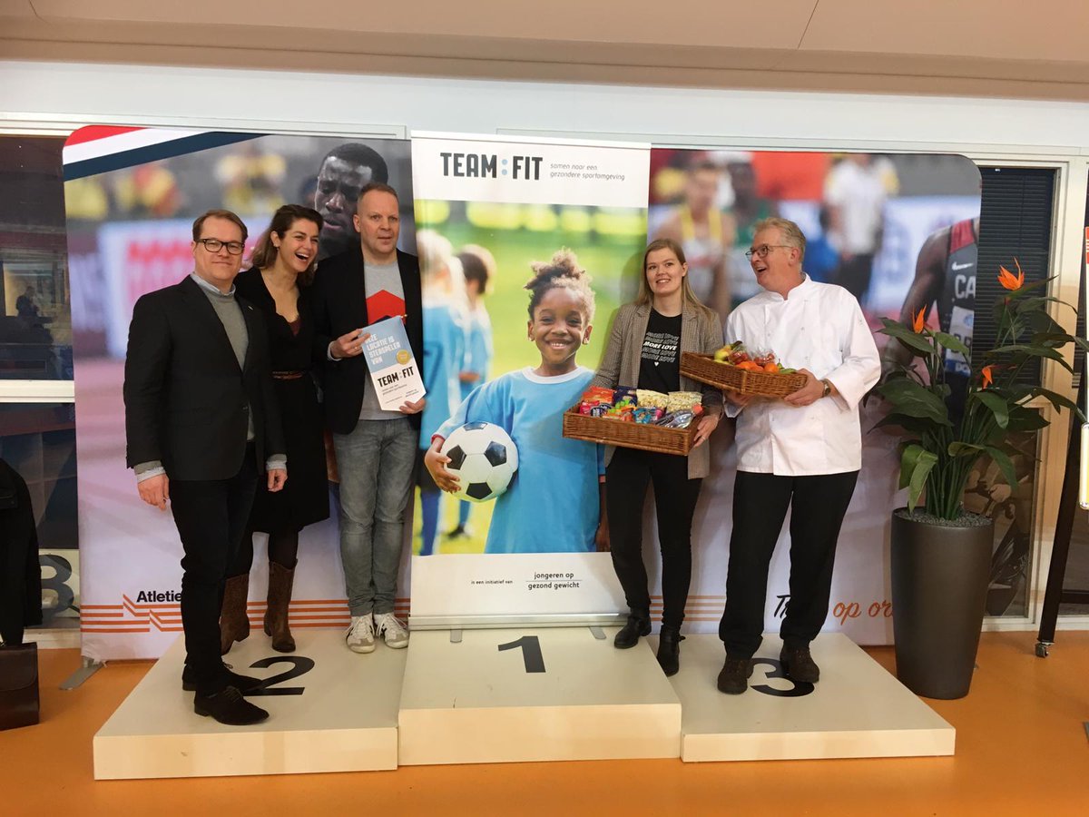Omnisport Apeldoorn heeft haar Sportcafé aangevuld met betere keuzes en de uitstraling van de horeca aangepast naar een gezondere sportomgeving. Dat leverde <a href="/Omnisport/">Omni 🔴</a> een gouden Team:Fit certificaat op! teamfit.nl/nieuws/omnispo…