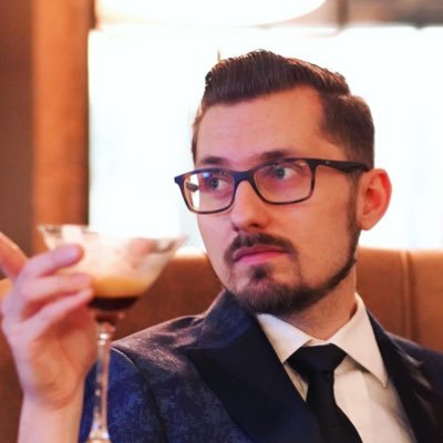 ncuc_research's tweet photo. Lets meet @UXTomM who is going to come and blow our minds talking about The Internet of Everything..... #TEDxNewcastleCollege #LifeFindsAWay #LocalandGlobalFutures @TH_NK #artificalintelligence #innovation #digitalfutures @NCLCollege @NCL_Coll_HE https://t.co/7Qsz6mjAta