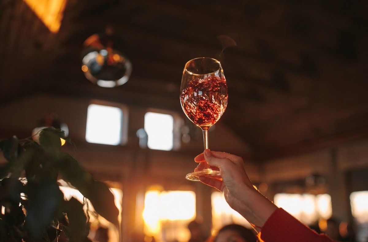 Another week... 
and again 100+ new members in our #wine family... 🙏 
It's time to welcome them all!! 💓 
Cheers!! 🍷😀🥂
facebook.com/photo.php?fbid…
.
#winelover #community 
#winelovers on #Facebook