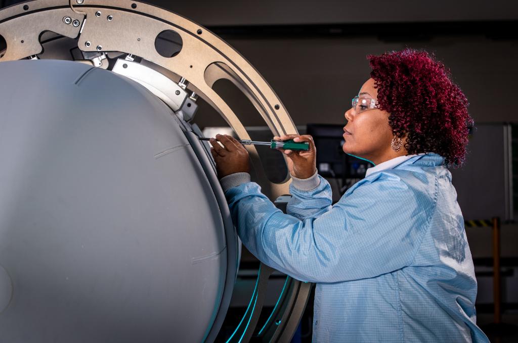 RTX_News's tweet image. Only 13 percent of engineers in the U.S. are women. Our engineers explain how Raytheon's focus on diversity and inclusion has helped them overcome the career obstacles common in a profession traditionally dominated by men: rtn.co/31T5iCY #EWeek2020