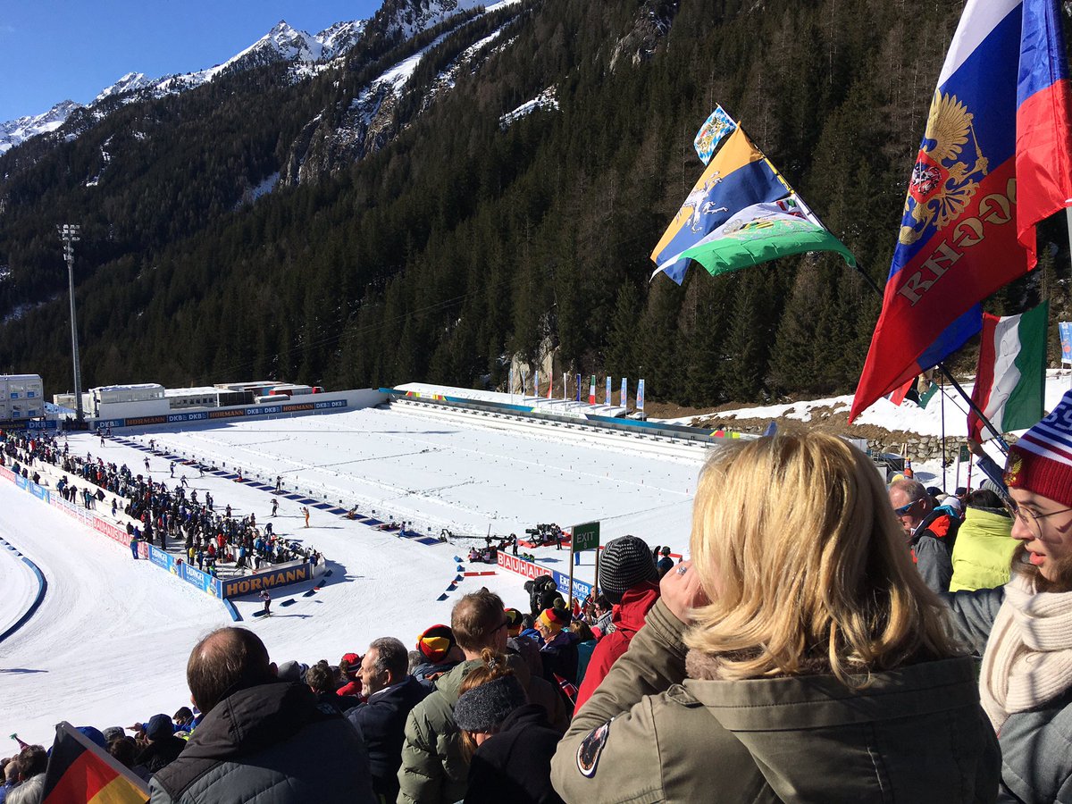 LNykopp's tweet photo. Go Finnish Women go 🇫🇮🇫🇮🇫🇮! https://t.co/n8k0DanyIP