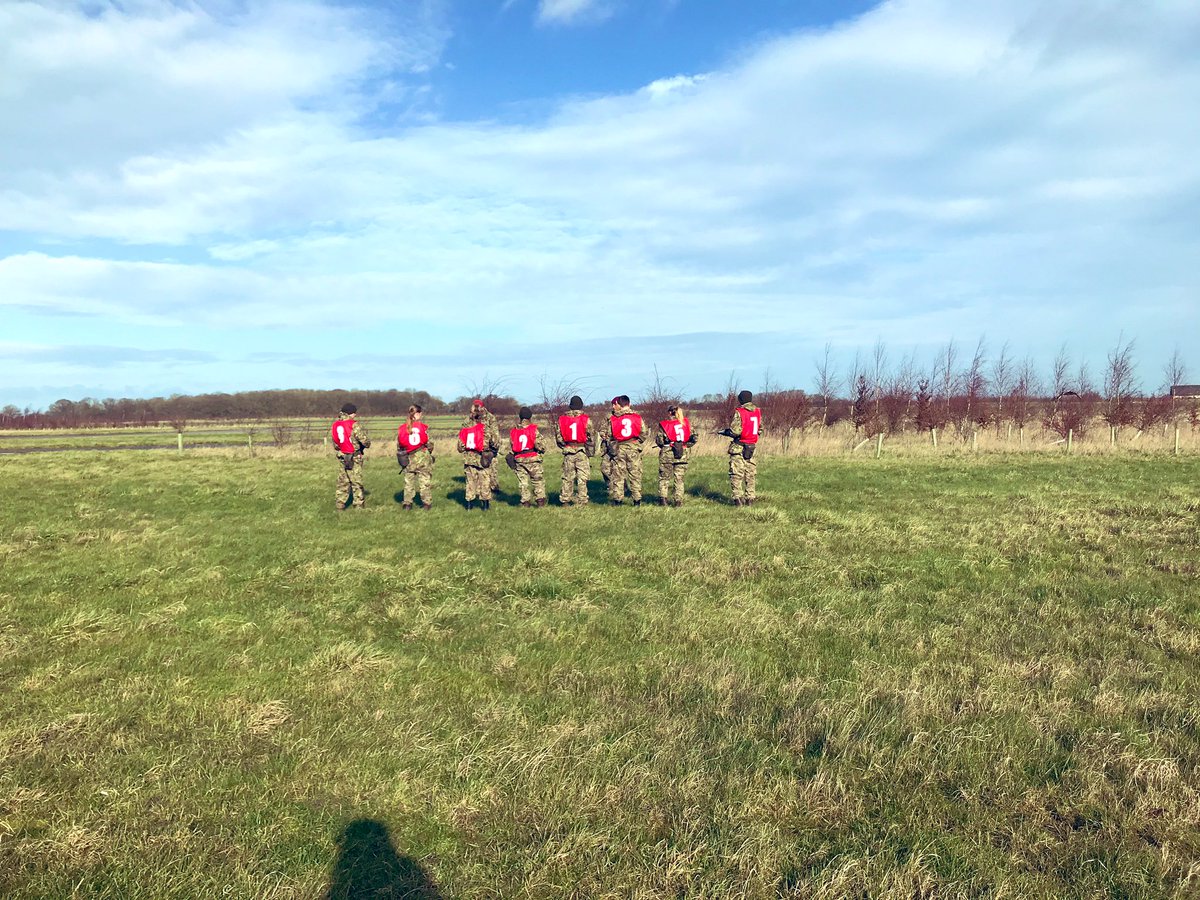 UPS_EC's tweet photo. A well deserved pit stop for lunch, after a mid morning patrol, learning how to put the hand signals into action and respond to threats from different angles. Students are doing a fab job so far 🌟 #workexperience #armyresidential #UPSisthebest https://t.co/I9WtctFMqt