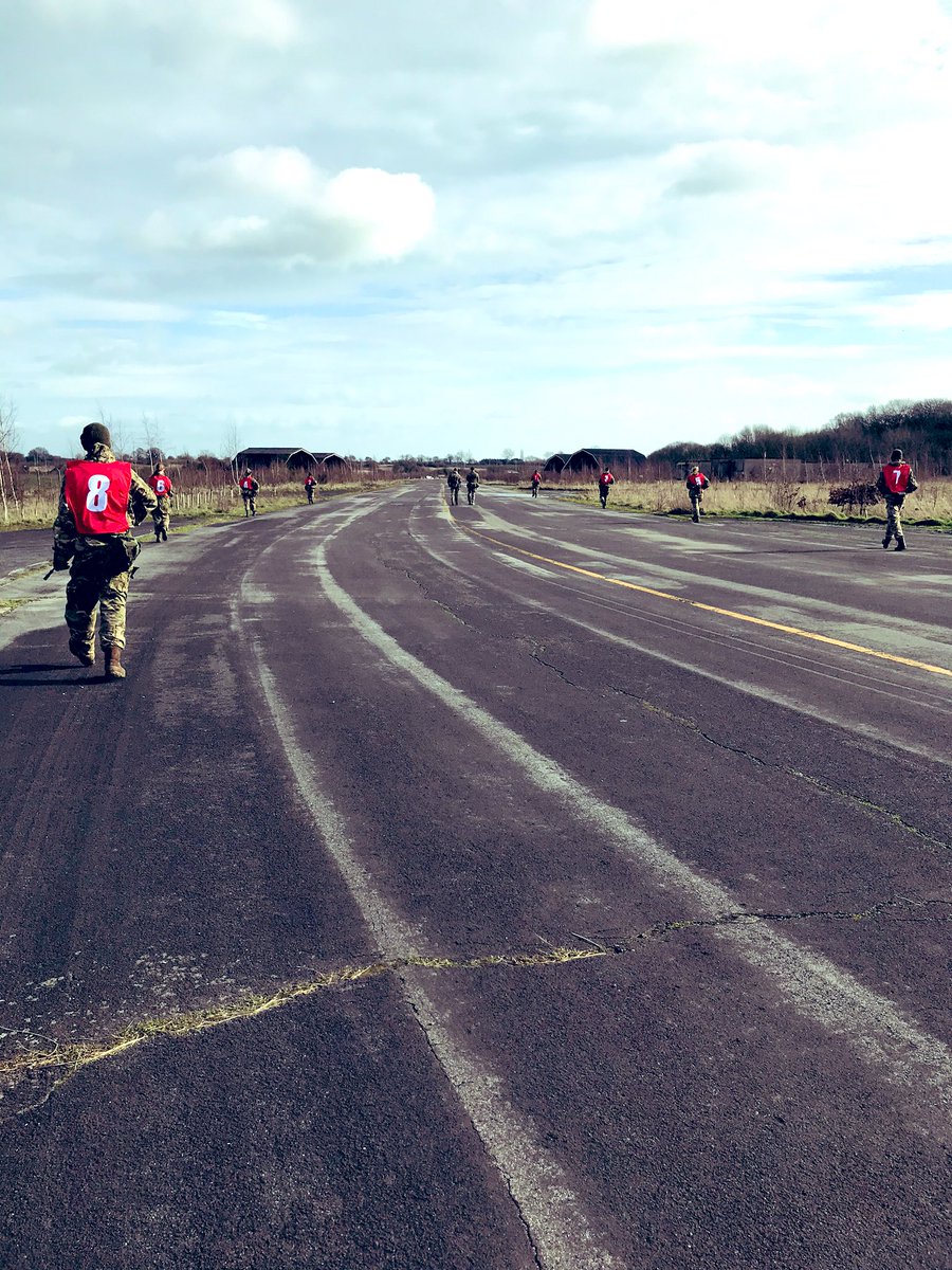 UPS_EC's tweet photo. A well deserved pit stop for lunch, after a mid morning patrol, learning how to put the hand signals into action and respond to threats from different angles. Students are doing a fab job so far 🌟 #workexperience #armyresidential #UPSisthebest https://t.co/I9WtctFMqt