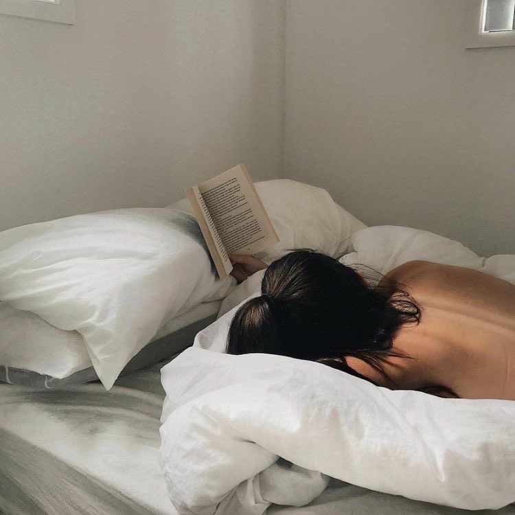 lostvalentino's tweet photo. mornings https://t.co/8nFqR1AjwU
