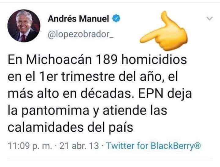 ChuyorXD's tweet photo. @lopezobrador_  vamos a pensar que usted es su propio opositor, esto abría dicho su versión de candidato. Quite el EPN y póngale AMLO aplica igual. https://t.co/cngOqFEX00