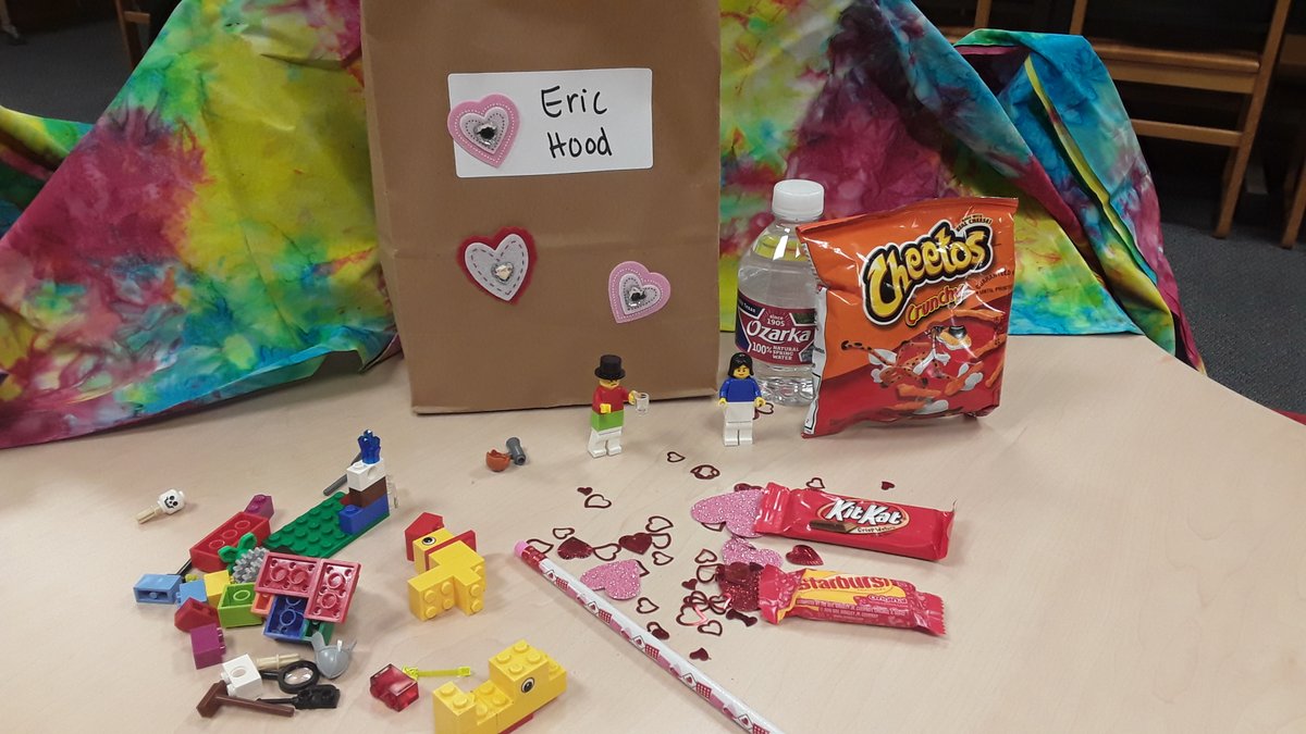 HWL_Library's tweet photo. Know what's really great about #2020DISDLibs #libraries4learning #engage2learn #teacherlibrarian 
@DISD_Libraries? Is the Custom Design Swag Bag and the Swag of Being with Peers and Lego's! @HWL_Library @DISDMagnets https://t.co/w0lLn74np8