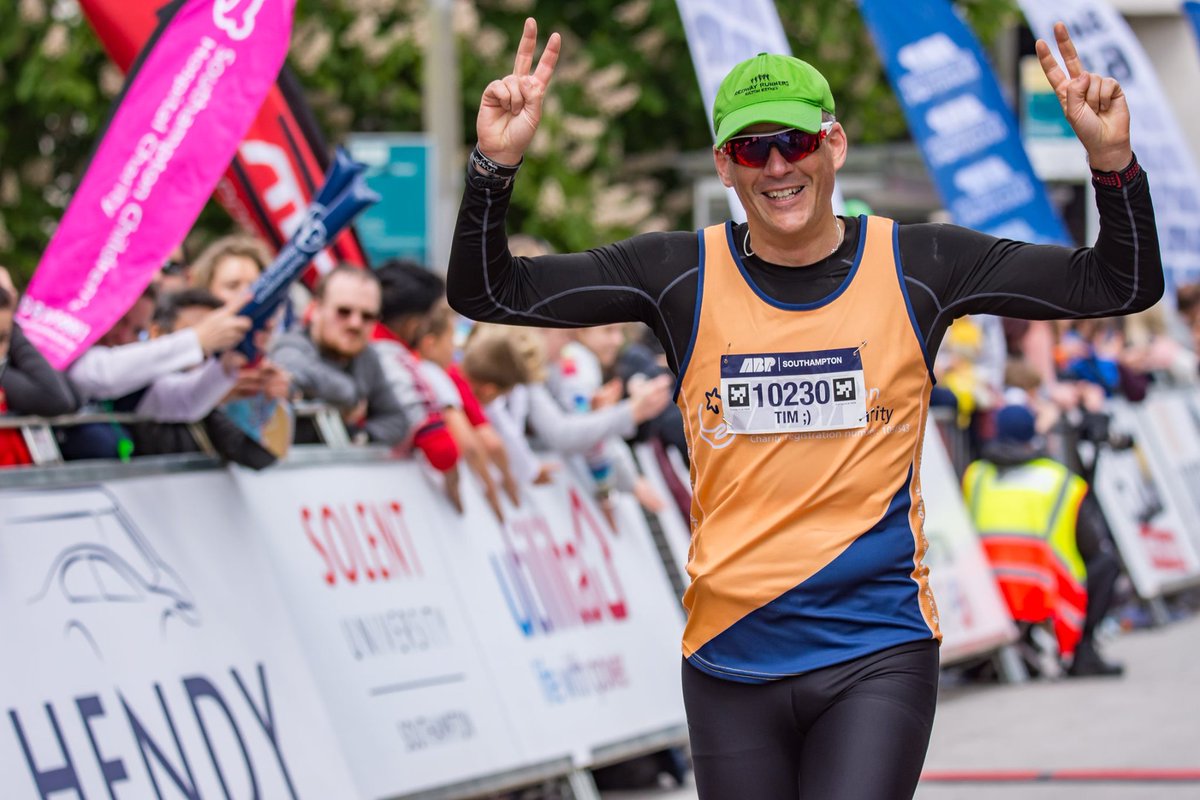 It's not too late to register for a #charity place at this year's <a href="/ABPMarathon/">ABP Southampton Marathon</a>, Half Marathon or 10k on the 26th April! Lead Local Charity @charity_shc #Southampton Hospital Charity have places available! Join Team SHC TODAY - email: charity@uhs.nhs.uk 💛💙🏃