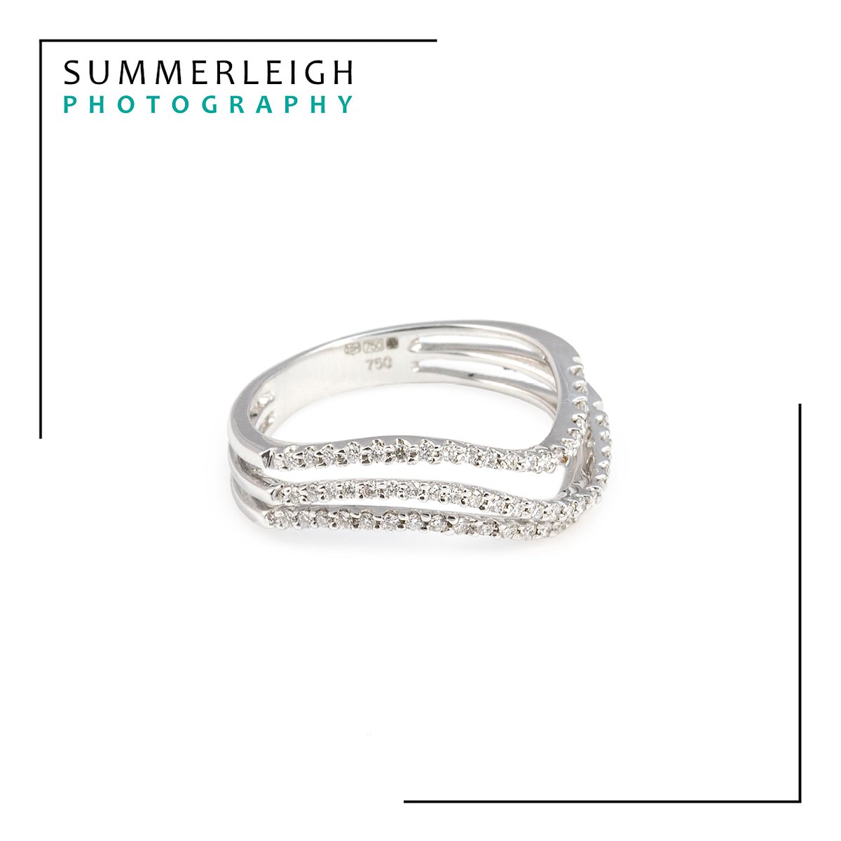 #jewelleryphotography #jewelleryphotographer #studiophotography #diamonds #diamondring #diamondpendant #diamondjewellery #pearljewellery #silverjewellery #goldjewellery #whitegoldjewellery  #platinumjewellery #summerleighphotography #diamondearrings #productphotography #jewellery