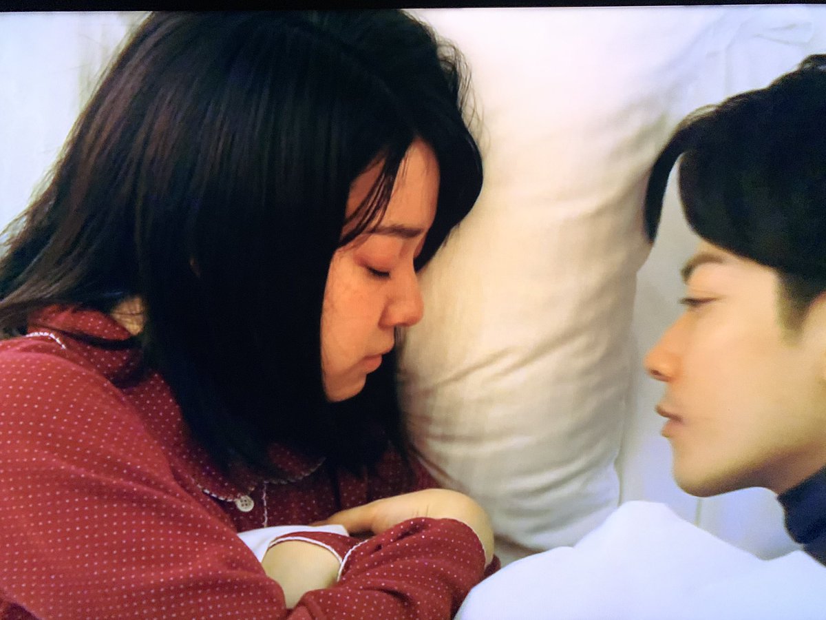 のんたんちゃん A Twitter 医者役であるはずの佐藤健のキスシーンはわしの心臓に負担がでかい そして小顔だし横顔綺麗過ぎてなんだこれ 恋つづ 恋はつづくよどこまでも 佐藤健