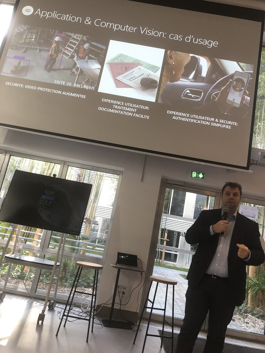 VanessaVincentR's tweet photo. #MicrosoftExperienceLab @CiteNumerique #IA Cas d’usage @microsoftfrance https://t.co/VJa54zvIpm