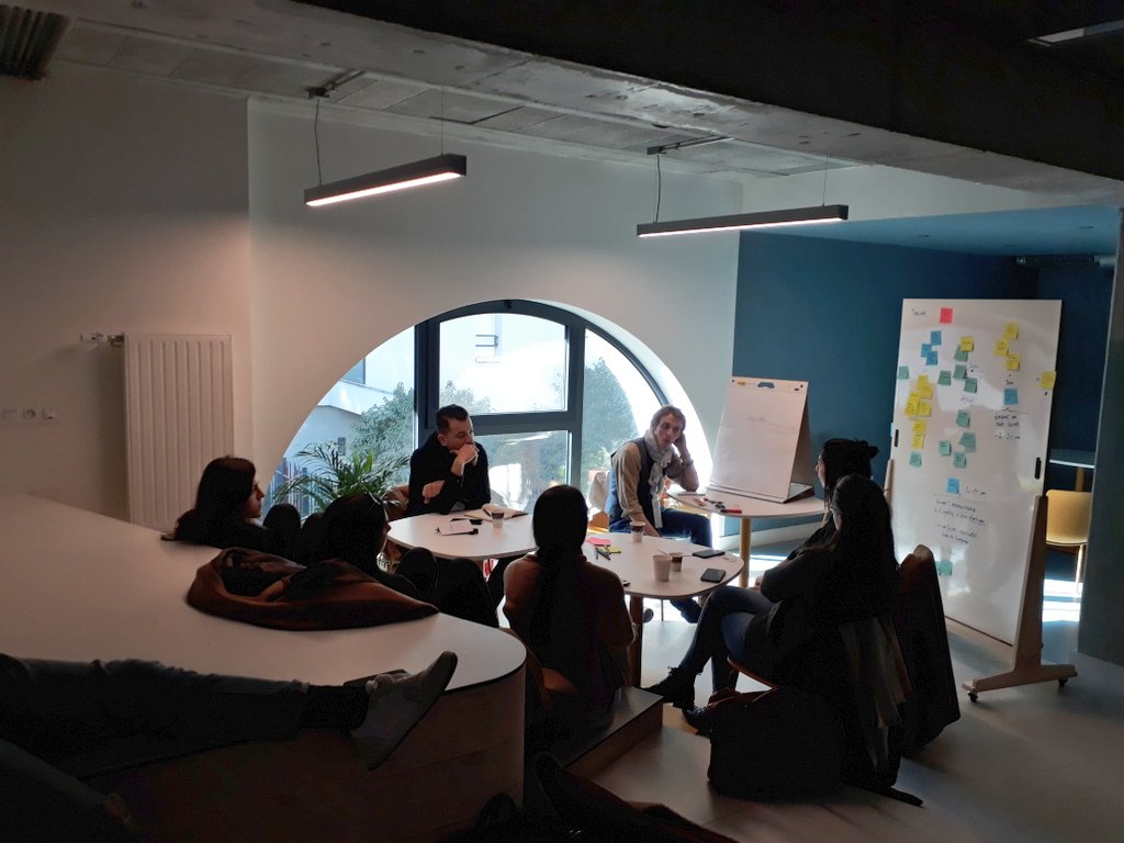 TurbineCoop's tweet photo. On accueille @uedesign. Jour2 ateliers, discussions, construction ça bosse dur ici... #UEdesign #designfiction #designtodebate https://t.co/OAUWEa31qV