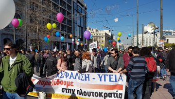 View image on Twitter