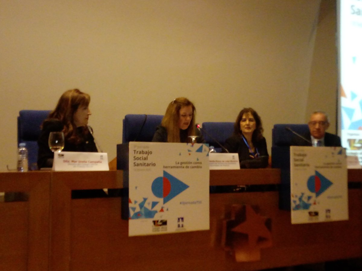Balance_web's tweet photo. 🗣️ Ana Dávila de la @ComunidadMadrid

"El trabajador social juega un papel fundamental en #AtenciónIntegral

#Coordinaciónprofesional 

#continuidadasistencial

Por eso, apostamos por el desarrollo profesional del trabajador social"

#3JornadaTSS  @ColegioTSMadrid @AETSYS https://t.co/lcn2hrPwJB