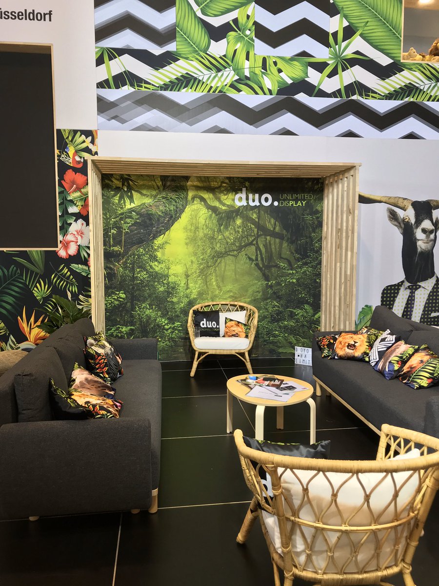 ExpoferiasHN's tweet photo. So proud of being a @DuoDisplay dealer! Nice booth! Amazing!!! https://t.co/9re5Q8Yb0Z