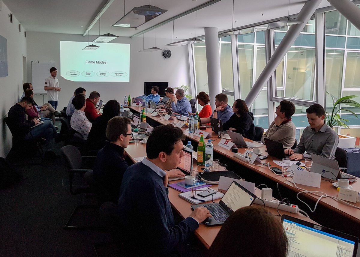 INCIBE's tweet image. Participamos en la reunión de planificación inicial del próximo campeonato &quot;European Cyber Security Challenge&quot; #ECSC2020 de @enisa_eu que se celebrará en Viena, #Austria. 

👉 Sigue a nuestra selección nacional #ECSCTeamSpain🇪🇦 en @CybercampEs en cybercamp.es/ECSC