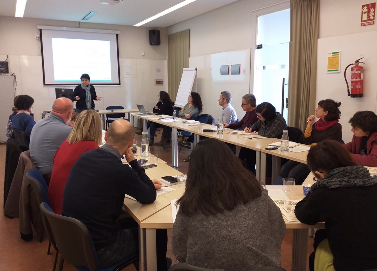diba's tweet photo. Promoure ciutadania global des de l'educació no formal: aprenem de l'experiència de l'@AjuntamentVLC i de les pràctiques dels ens locals de la província de Barcelona
#Internacionaldiba #Som311 #ODSDiba https://t.co/Wr1354LF7P