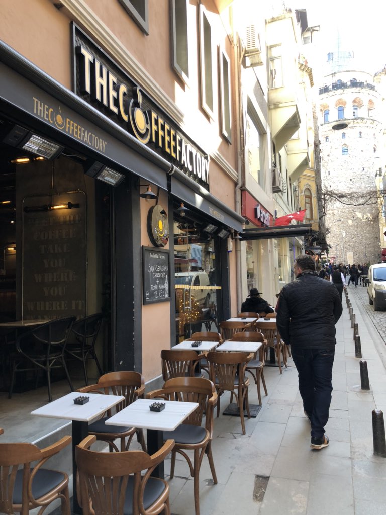 CirkinBeyoglu's tweet photo. Galata cafelerine bir çözüm yok mu? Yaşlılar, çocuklu ve hamile kadınlar ve engelliler için büyük problem. Zabıtalar bir müdahale etmiyor arada uğrayıp gidiyorlar. @BeyogluBld @haydaraliyildiz @ibbBeyazmasa @istanbulbld @turkeydisabled @Kaldurum_hali @ekrem_imamoglu @istanbulbld https://t.co/lfKzHDgxpV