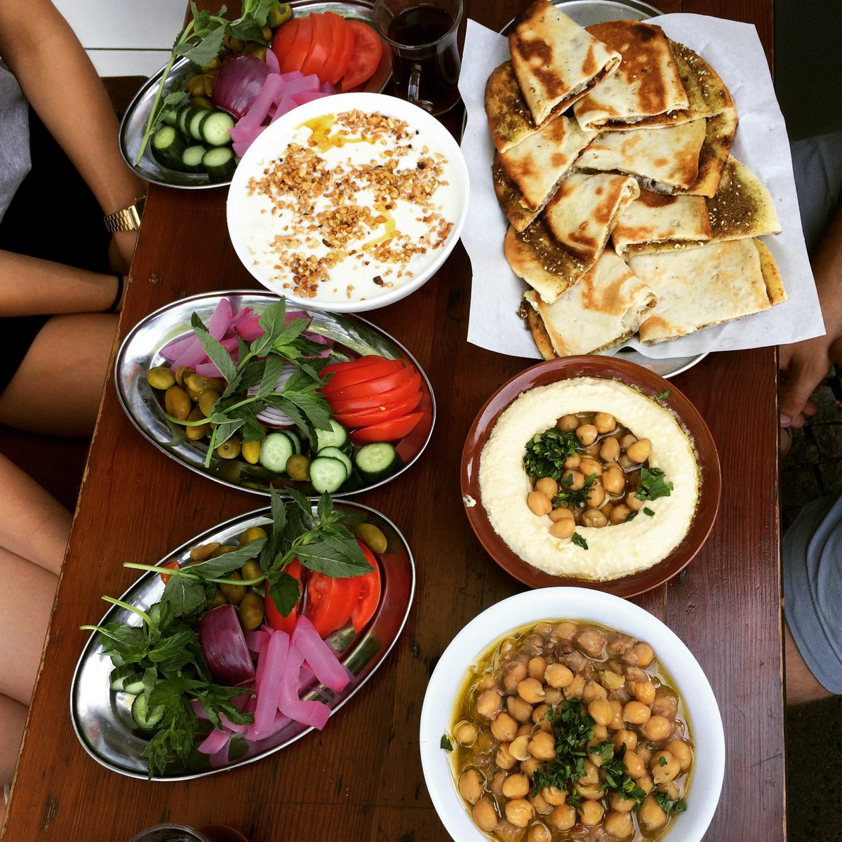 bfarswani's tweet photo. #DidYouKnow #Arabic #dishes also have #vegetarian options? Connect With a #localite from #Dubai to know more about it! Join Community https://t.co/C9jTrmixYs

https://t.co/XFgRHMh2Ov

#DubaiFoodFest #Foodie #picoftheday #explore #travelphotography #travelblogger #TravelTuesday https://t.co/3hVXbxYn9a