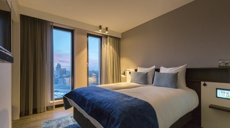 Going on a citytrip to Amsterdam? 🏨 Visit the Postillion Hotel Amsterdam! Recently, all rooms are voice-controlled 🗣
ow.ly/SSXo50ylCkL