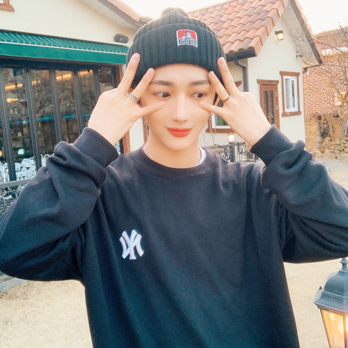 Official_SKYE_'s tweet photo. [#인호]

인투유~~~
❤️I L.O.V.E U❤️

#IN2IT #인투잇 #INHO https://t.co/m2fwkLXv7x