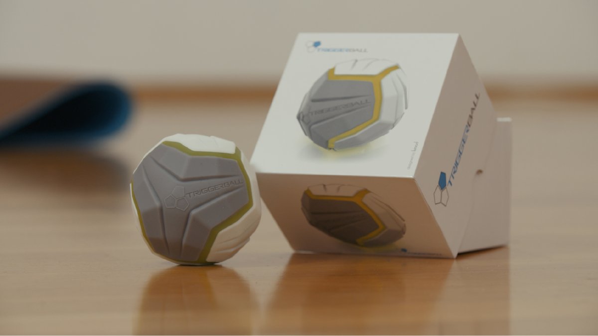 TRIGGERBALLcom's tweet photo. Sichert euch jetzt die #Frühjahrsaktion und holt euch den TRIGGERBALL! 🌿🌷

Mit dem #TRIGGERBALL bekommst du deine Verspannung oder ##Muskelschmerzen im Nu gelöst. Versuch es selbst 👇🏼

https://t.co/kuKL7lByEV https://t.co/0eUoFTUXzz