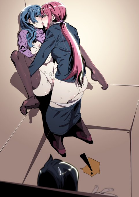 エレベーターの中 