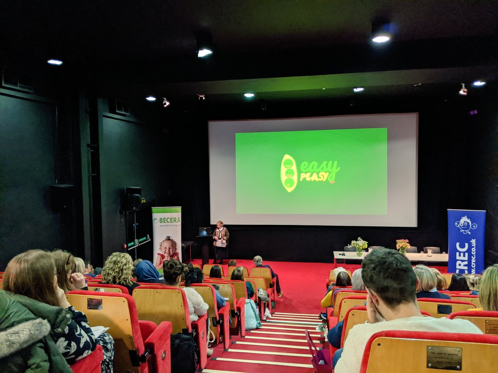 BECERAssoc's tweet photo. Kathy Sylva now looking at The @easypeasyapp Study - you can visit them at the exhibition today too 🤗

#BECERA2020 #HomeLearningCultures https://t.co/VjETrnY5TQ