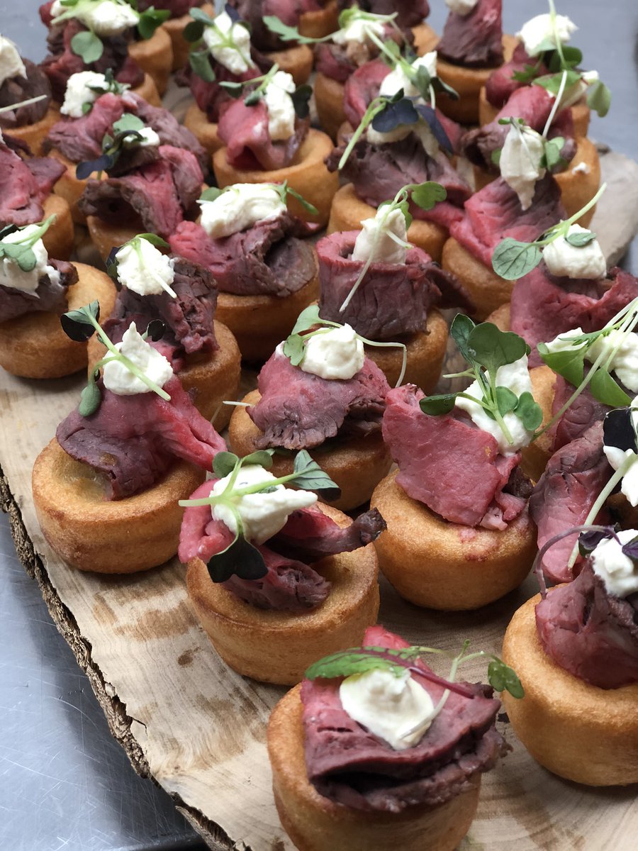 Is it lunchtime yet? Take a look at these delicious canapés served at one of our receptions last week! #hungry #eventprofs #events #food #catering #londonvenue