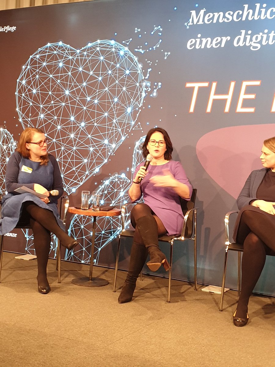 MariaKlSchmeink's tweet photo. So vielfältig die Menschen sind, so vielfältig ist der Umgang mit Digitalisierung. Politik muss Rahmen setzen, der Selbstbestimmung und Würde wahrt. #DigitalePflege https://t.co/BCi0Cu9yXa
