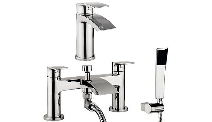 FirstBathroom's tweet photo. Aquaflo Curve Basin &amp; Bath Shower Mixer Tap Set. €248 at Firstbathrooms with free delivery. https://t.co/gTNGxSMLd8 #Ireland #Bathrooms #DIY https://t.co/zFEe6FlTbd
