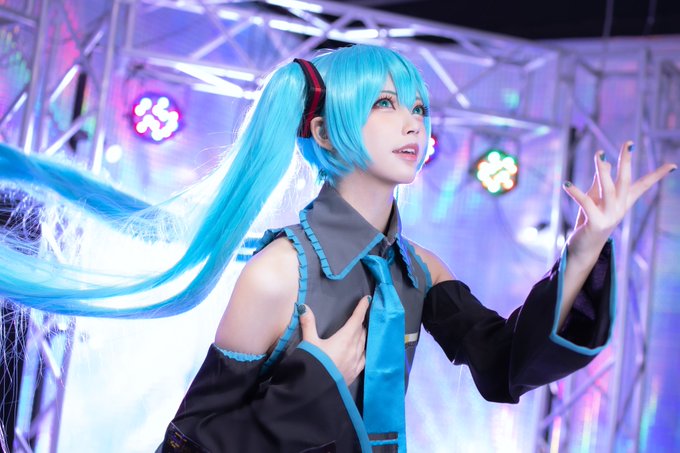 Twitterのコスプレ画像16