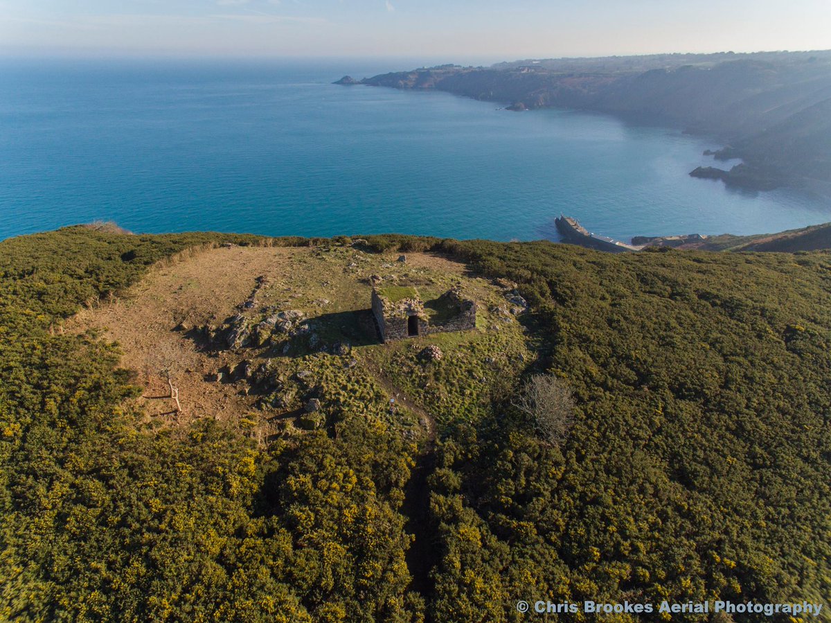 WE’RE HIRING - LANDSCAPE ENGAGEMENT AND GEOPARKS DEVELOPMENT CURATOR
Help develop Jersey’s proposal for UNESCO Geoparks status. The candidate will have a relevant degree.  Closing date 28th Feb.  www/jerseyheritage.org/jobs
#UNESCO #Geopark  #jobsinmuseums #jobs #jobsearch