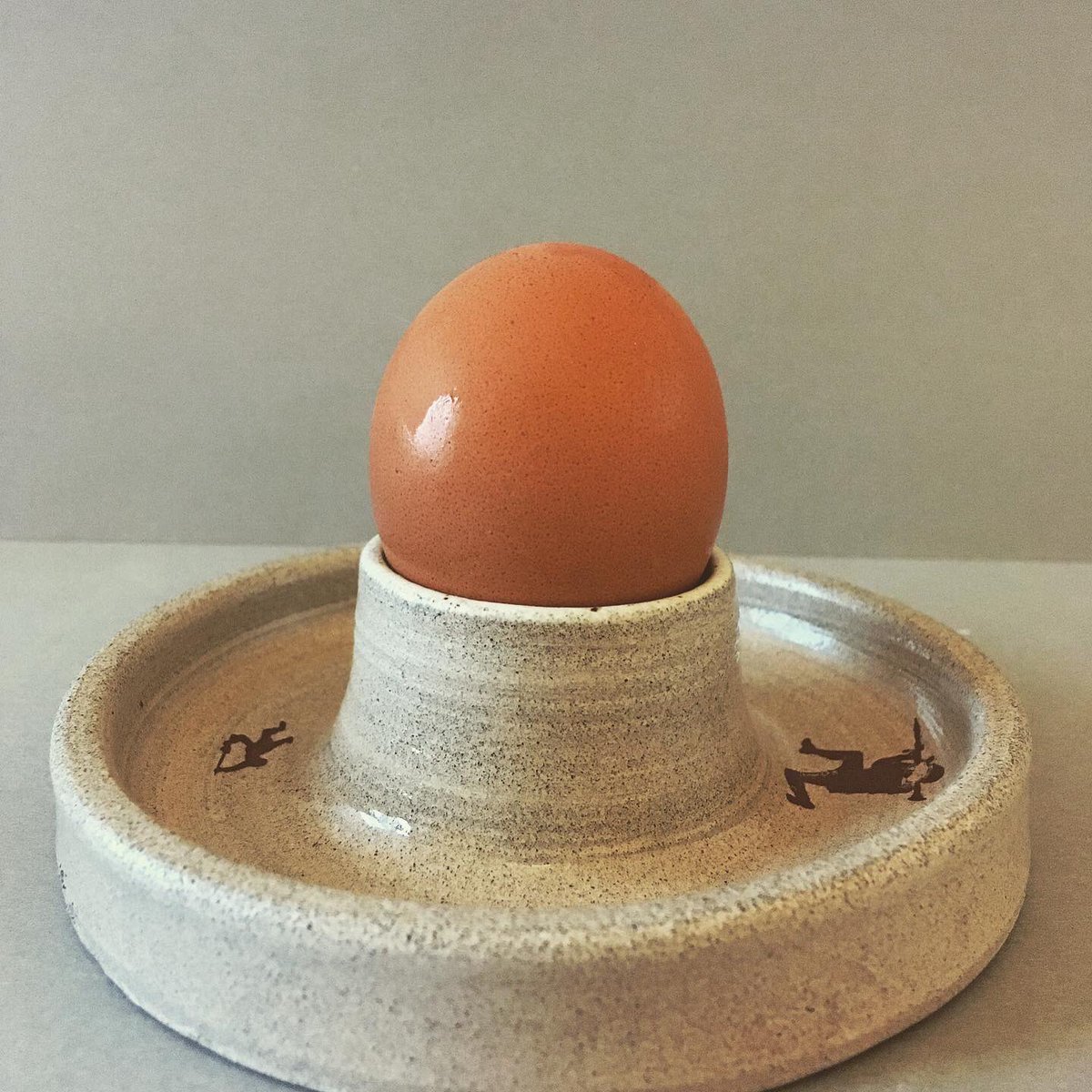 #egg #eggcups #tbch #thebritishcrafthouse #tbchboosters #groggedclay #grey #greyclay #boiledeggs #eggsndsoldiers 
thebritishcrafthouse.co.uk/product/egg-so…