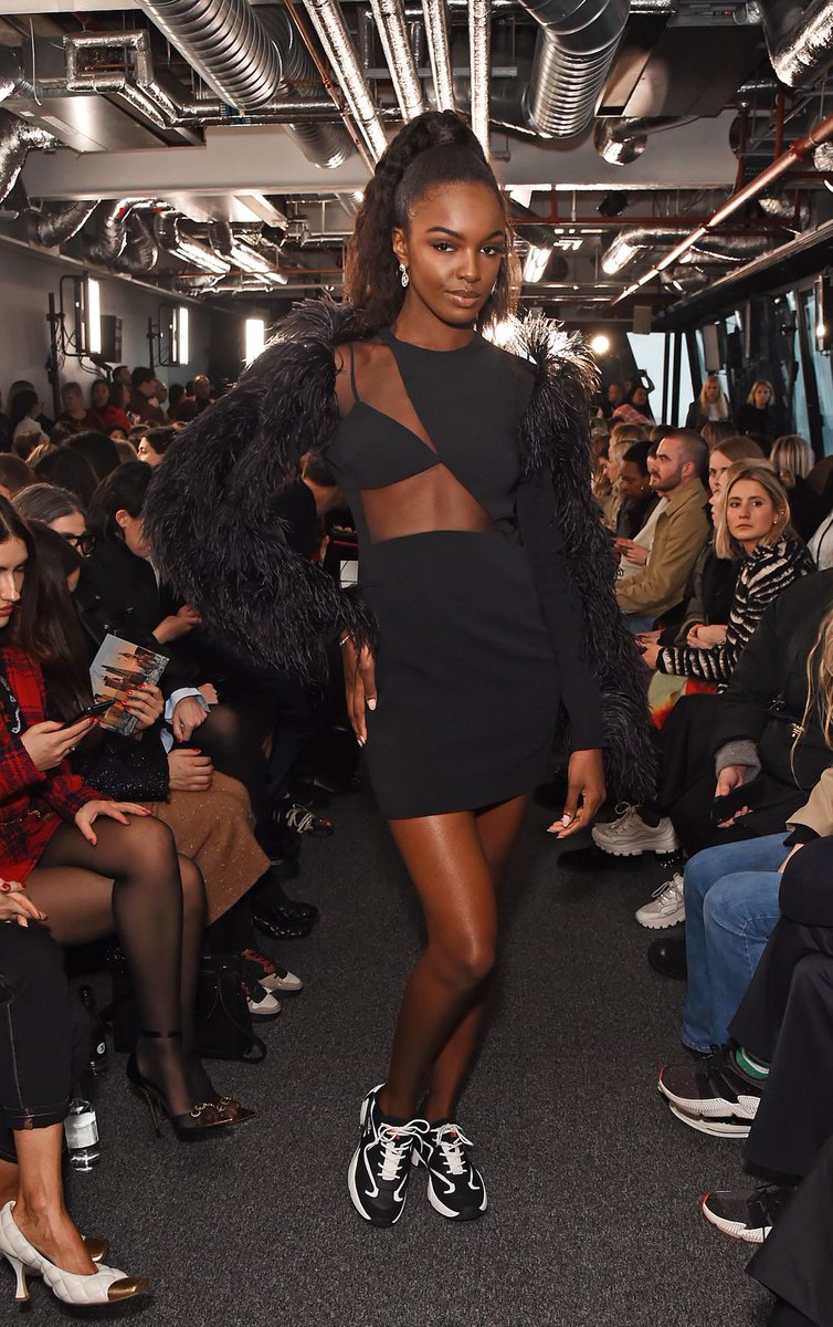 ellesse indus trainers