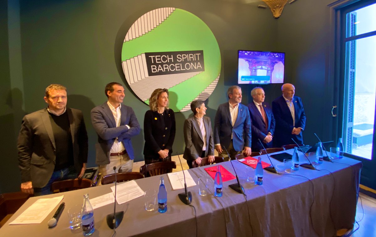 Presentació Tech Spirit Barcelona, un moviment per aglutinar i crear activitats al voltant de l'economia startups i la innovació durant la setmana del MWC. Gràcies a tots per col·laborar. Som-hi @bcntechcity