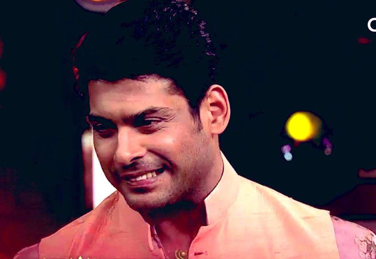 inlovewitshilpa's tweet photo. I really hope from the bottom of my heart that you will spend this day in the best possible way.

Please remember that ur  #SidHearts is always here ready to support everything you do.

We miss you so much.

#WeMissYouSid

@BabaBiggBossB @OhhGodItsMe 
@tiwarialok91 @AyshhAr https://t.co/UALnokqwbF