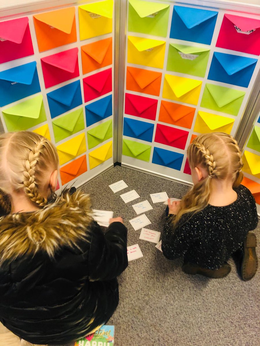 manchesteryz's tweet photo. We're excited to be heading over to @JDOfficial distribution centre today to celebrate #RandonActsOfKindnessDay - here's a couple of our young people helping get things ready! See you soon @JDFoundationUK #myzmagic https://t.co/7k8U8S02pc