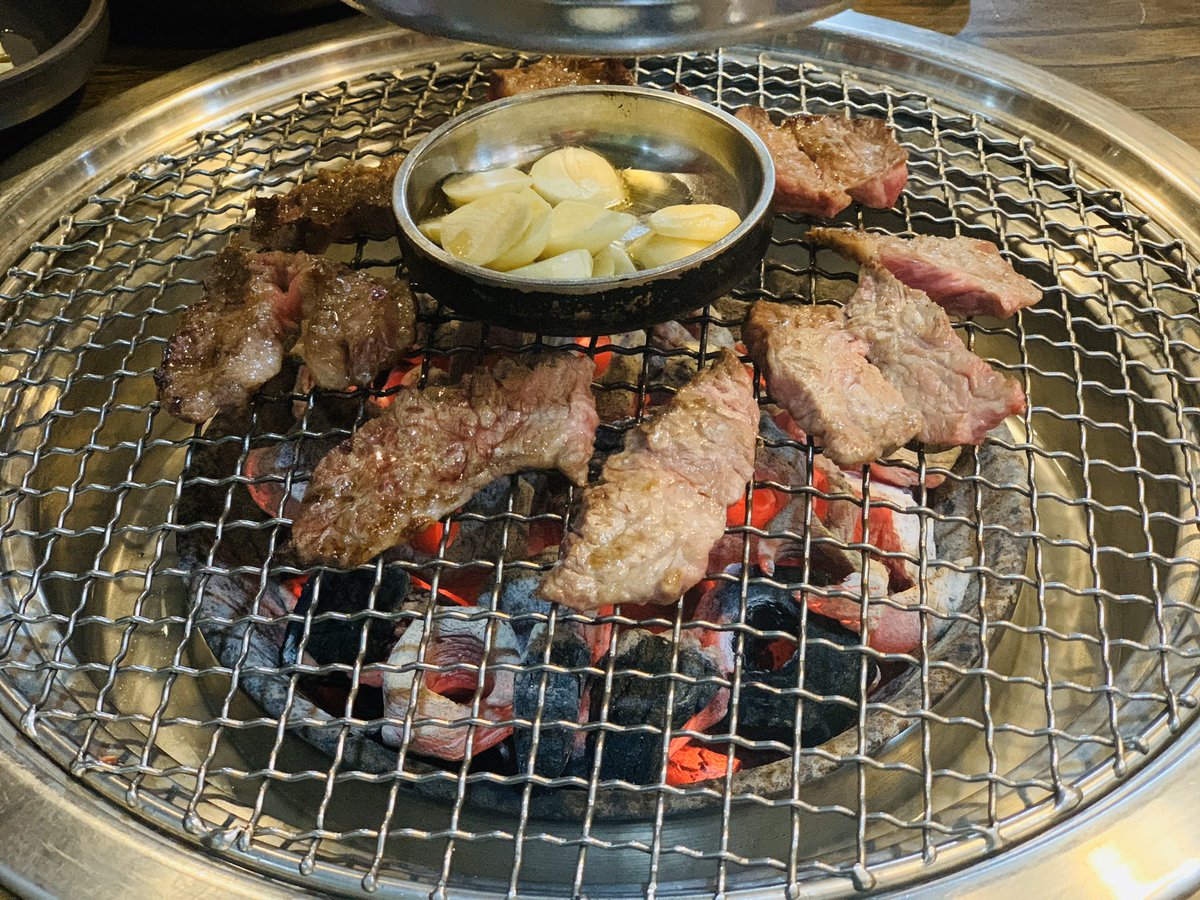 LL32708120's tweet photo. 왕이 생일이니까 마목(?) https://t.co/fiiIC0gqLs