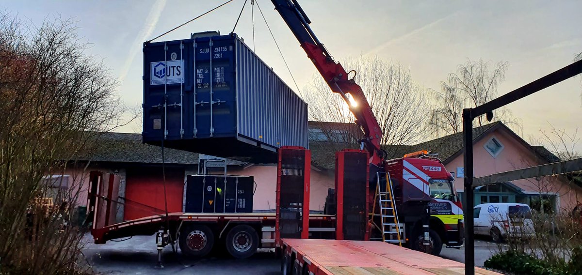PortacoverM's tweet photo. @Fassi_UK @DWTransport @AlltruckGroup @DyceCarriersLtd @Webstermiller1 @RSFRENCHUK @MobileMiniUK @haulage_g @TomatoPlantCo @JohnFHunt_Group @faulksplanthire From Portacover! https://t.co/4AUcR7uL9Q