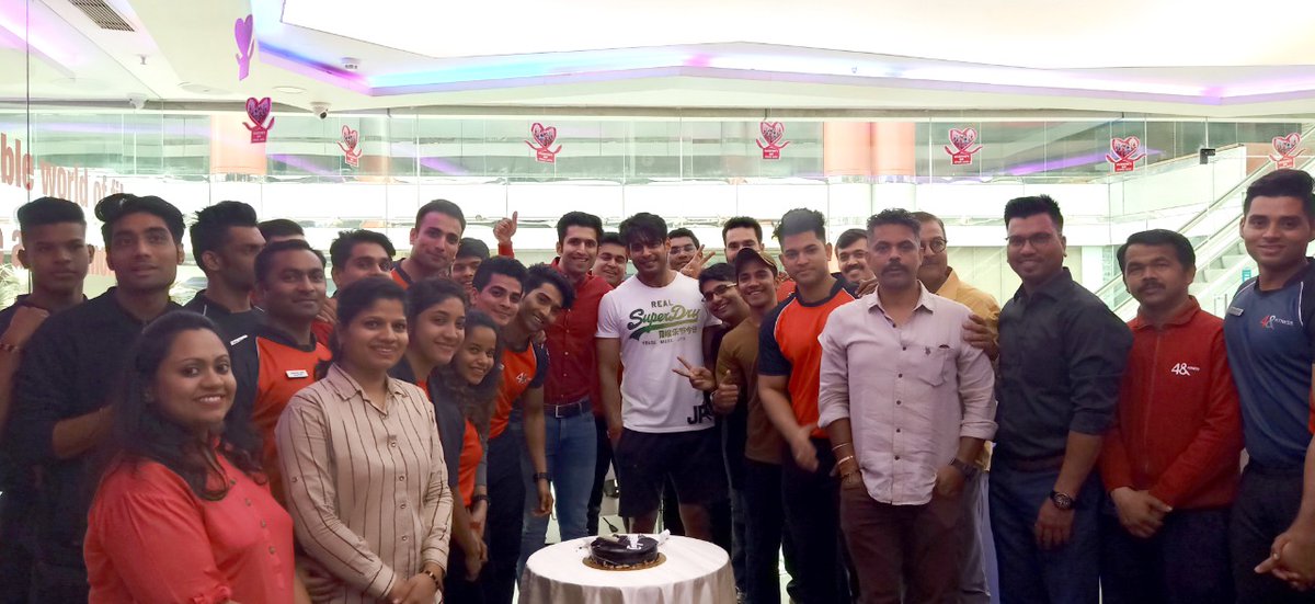 @48fitness Gym Celebrates Sid's Win.

@ThOfficialGT @sidharth_shukla 

#WeMissYouSid