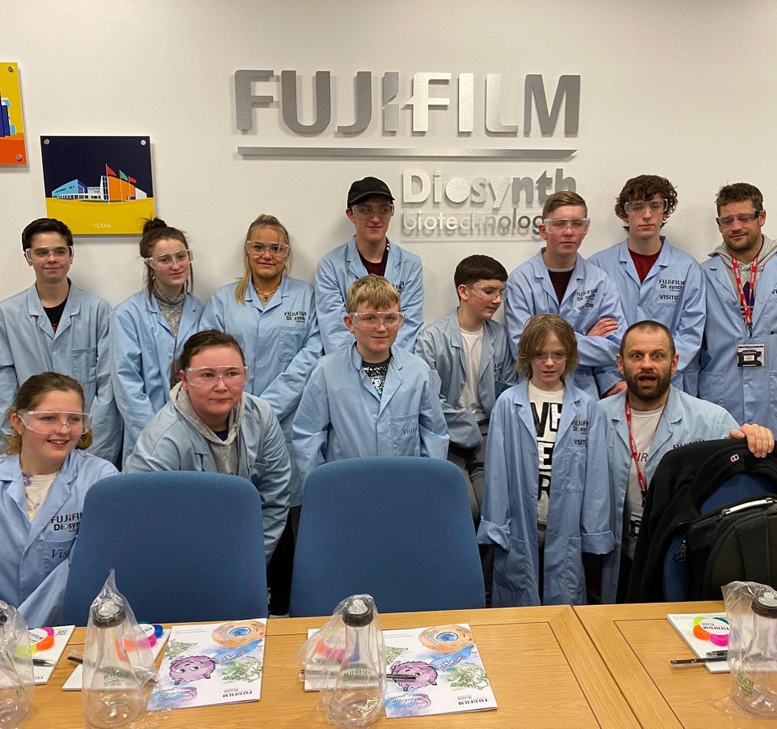 BCTAspire's tweet photo. A massive Thank You to @FujifilmDiosyn for our amazing visit to your sites in Billingham and Wilton. Thoroughly enjoyed by all #learninginafunway A very fun day that consisted of scientists, labs, pizza (lots of pizza)......oh and Chinese hamsters ๐น ๐ฅผ ๐งช #CHO #science https://t.co/PiiWMOftWG